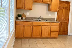 438 Main St, West Haven, CT 06516 - Photo 6