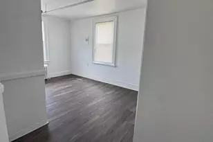 86 Pequonnock St, Bridgeport, CT 06604 - Photo 2
