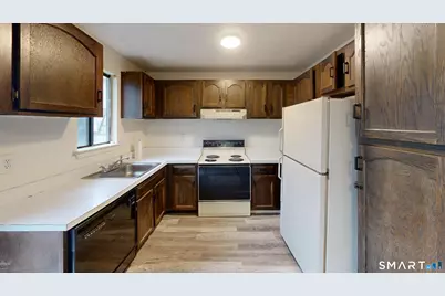 839 Blackstone Village #839, Meriden, CT 06450 - Photo 10