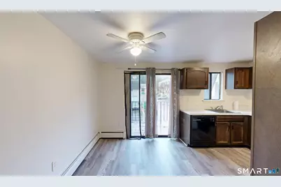 839 Blackstone Village #839, Meriden, CT 06450 - Photo 8