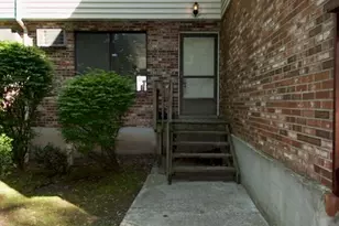 839 Blackstone Vlg, Meriden, CT 06450 - Photo 2