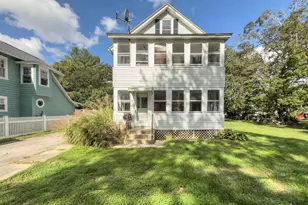 72 Roosevelt Ave, Norwich, CT 06360 - Photo 2