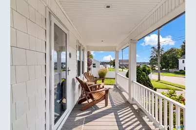72 Smith Street, East Lyme, CT 06357 - Photo 2