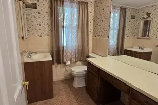 187 W Avon Rd, Avon, CT 06001 - Photo 30