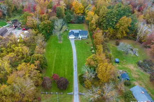 15 Margaret Henry Rd, Killingly, CT 06239 - Photo 2