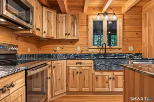 6 Pine Valley Dr, Voluntown, CT 06384 - Photo 12