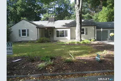 60 Mohegan Road, Norwich, CT 06360 - Photo 1