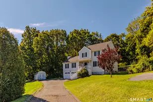 35 Lou Ann Terrace, Meriden, CT 06450 - Photo 1
