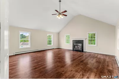 35 Lou Ann Terrace, Meriden, CT 06450 - Photo 16