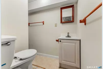 35 Lou Ann Terrace, Meriden, CT 06450 - Photo 32