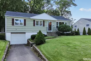 101 Beatrice Dr, West Haven, CT 06516 - Photo 2