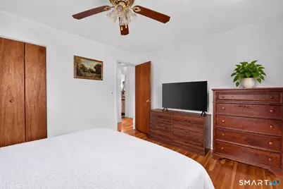 101 Beatrice Drive, West Haven, CT 06516 - Photo 12
