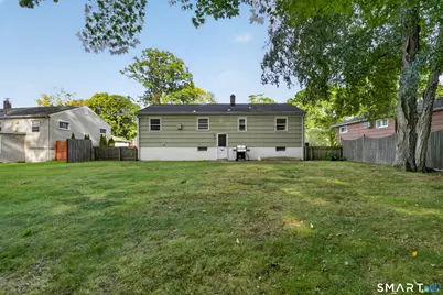101 Beatrice Drive, West Haven, CT 06516 - Photo 22