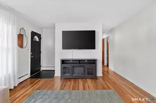 101 Beatrice Dr, West Haven, CT 06516 - Photo 4