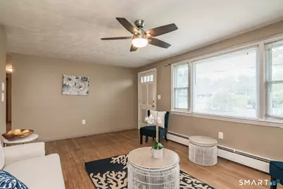 10 Sun Street, Enfield, CT 06082 - Photo 4