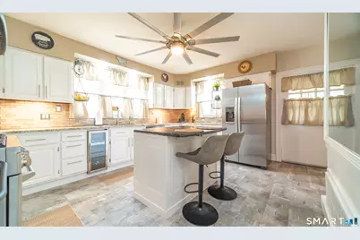 172 Kensington Avenue, New Britain, CT 06051 - Photo 10