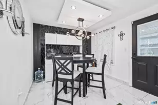 92 Pearl Lake Rd, Waterbury, CT 06706 - Photo 12