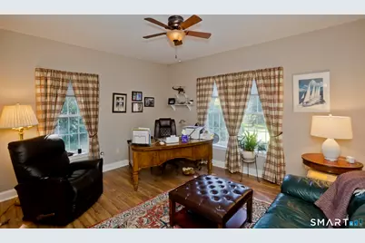 1980 Oak Street, Suffield, CT 06093 - Photo 26