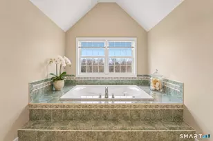 15 Wedgewood Ct, Newtown, CT 06470 - Photo 28