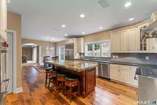 15 Wedgewood Ct, Newtown, CT 06470 - Photo 10