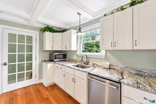 8 Montauk Ave, Stonington, CT 06378 - Photo 24