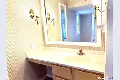 823 Old Pond Lane #823, Norwich, CT 06360 - Photo 10