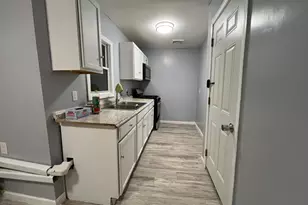 96 Hill St, Waterbury, CT 06704 - Photo 28