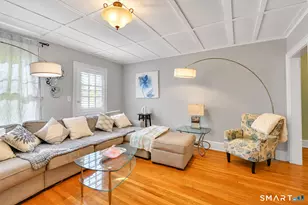 18 Robin Rd, West Hartford, CT 06119 - Photo 4