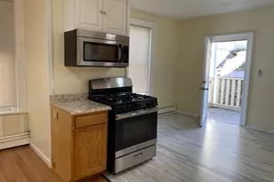 134 Chestnut Ave, Waterbury, CT 06710 - Photo 6