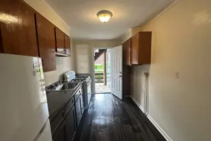 164 Virginia Ave, Bridgeport, CT 06610 - Photo 6