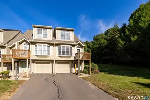 53 Fox Hollow Dr, Windsor Locks, CT 06096 - Photo 2