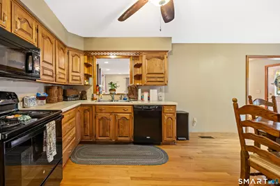 1140 Shepard Avenue, Hamden, CT 06514 - Photo 8