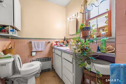 71 Central Avenue, East Hartford, CT 06108 - Photo 32