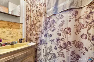 71 Central Ave, East Hartford, CT 06108 - Photo 10