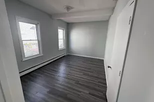 41 Connerton St, New Britain, CT 06051 - Photo 4
