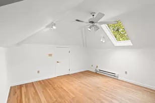 8 Sierra Way, Danbury, CT 06810 - Photo 16