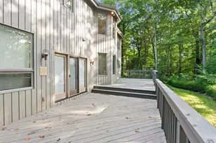 8 Sierra Way, Danbury, CT 06810 - Photo 28
