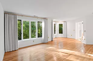 8 Sierra Way, Danbury, CT 06810 - Photo 22