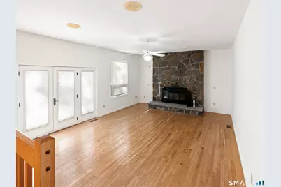 8 Sierra Way, Danbury, CT 06810 - Photo 8