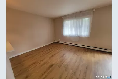 23 Bostwick Arms #23, New Milford, CT 06776 - Photo 6