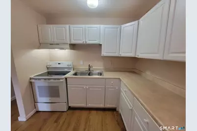23 Bostwick Arms #23, New Milford, CT 06776 - Photo 10