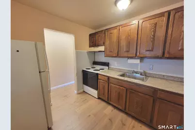 27 Bostwick Arms #27, New Milford, CT 06776 - Photo 8