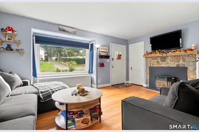 185 Columbus Avenue, Meriden, CT 06451 - Photo 2