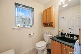 40 Cornerstone Ct, Southington, CT 06479 - Photo 8
