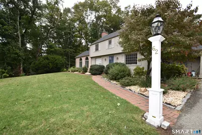 62 Buttonball Lane, Glastonbury, CT 06033 - Photo 4