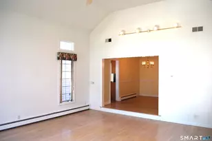 30 Bellmere Ave, Stamford, CT 06906 - Photo 12