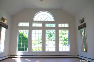 30 Bellmere Ave, Stamford, CT 06906 - Photo 10