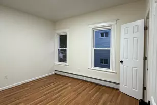 101 Enfield St, Hartford, CT 06112 - Photo 8