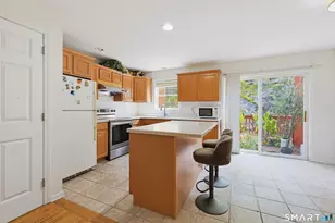 178 Summit St, Norwich, CT 06360 - Photo 6