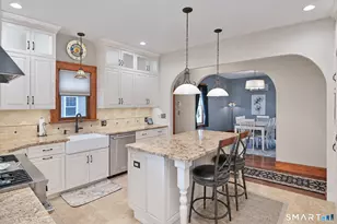 72 Dodgingtown Rd, Bethel, CT 06801 - Photo 14